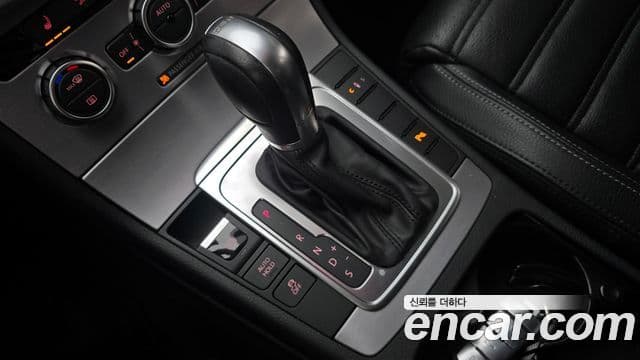 Volkswagen New CC 2.0 TSI, 2015 9