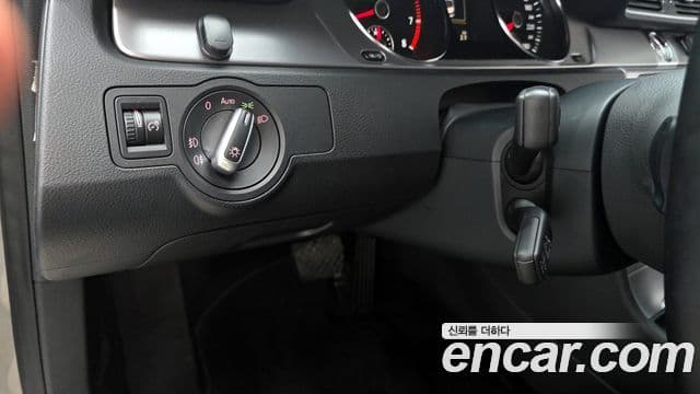 Volkswagen New CC 2.0 TSI, 2015 17