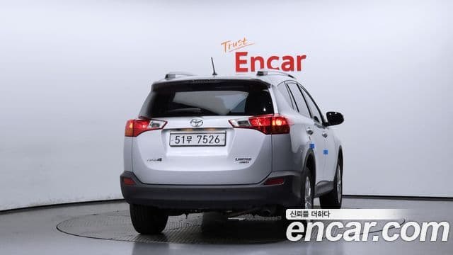 Toyota RAV4 4세대, 2013 4