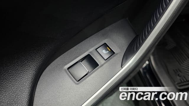 Toyota RAV4 5세대 2.5 4WD гибрид LTD, 2021 18