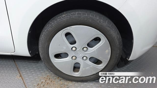 Kia The / новый New Ray Prestige, 2021 все фото