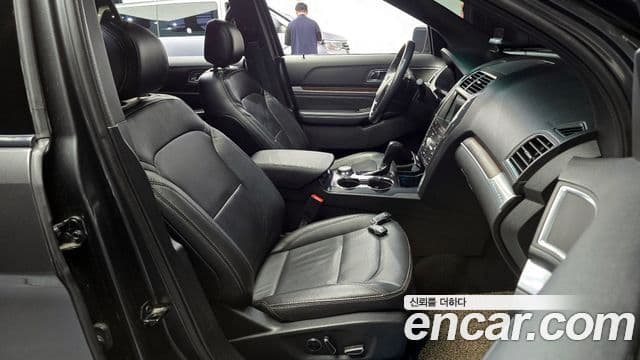 Ford Explorer 5세대, 2017 11