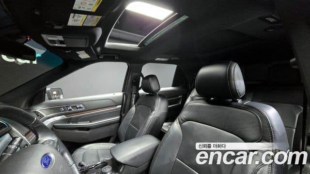 Ford Explorer 5세대, 2017 20