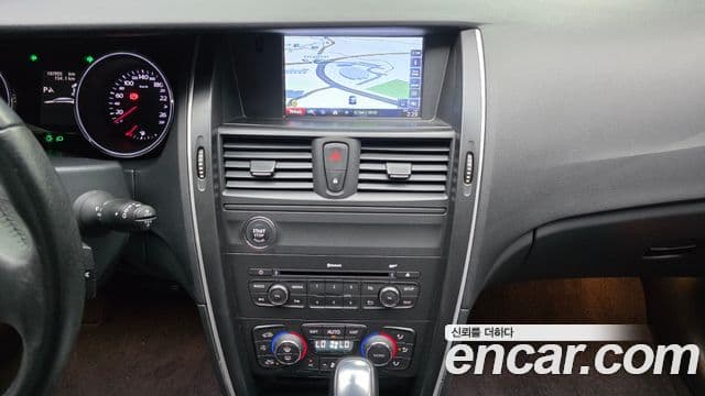 Renault Korea(Samsung) SM7 Nova LPLI 2.0 LPe для людей с инвалидностью, 2016 14