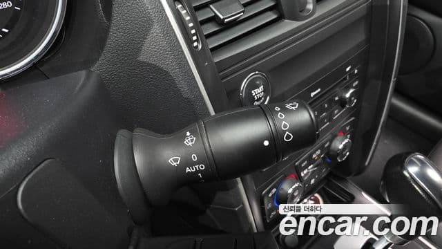 Renault Korea(Samsung) SM7 Nova LPLI 2.0 LPe для людей с инвалидностью, 2016 18