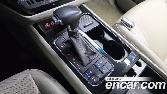 Kia All New Carnival Prestige, 2017 9