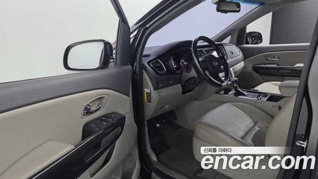 Kia All New Carnival Prestige, 2017 11