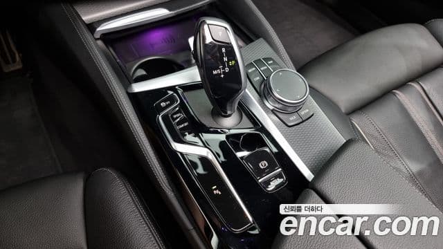 BMW 5시리즈 (G30) 520i M Sport, 2023 9