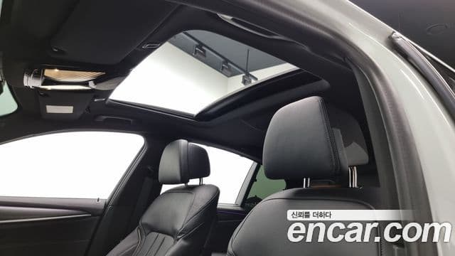 BMW 5시리즈 (G30) 520i M Sport, 2023 18