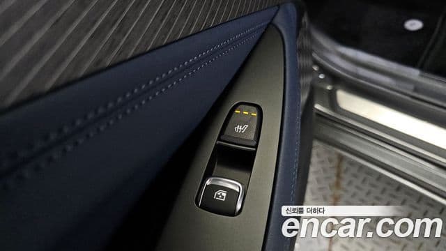 Kia The / новый New K8 гибрид Signature чёрный, 2025 18