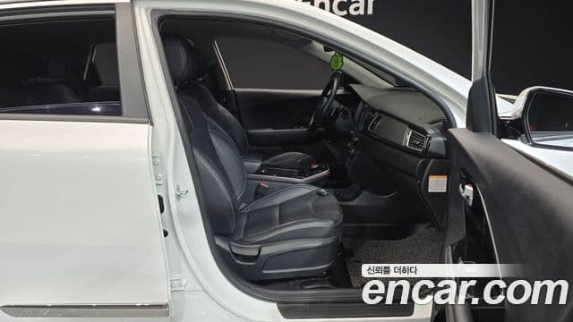 Kia Niro EV Prestige, 2019 10