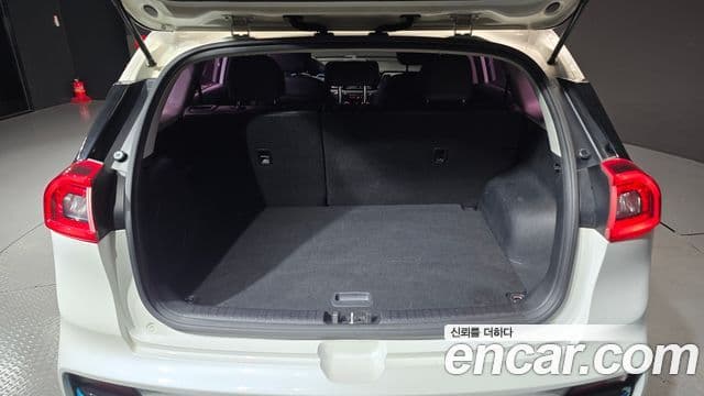 Kia Niro EV Prestige, 2019 20