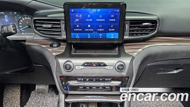 Ford Explorer 6세대 2.3 Limited 4WD, 2020 14