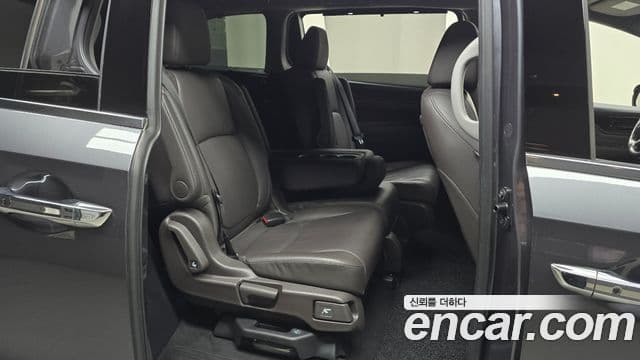 Honda Odyssey 5세대, 2019 12