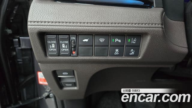 Honda Odyssey 5세대, 2019 17