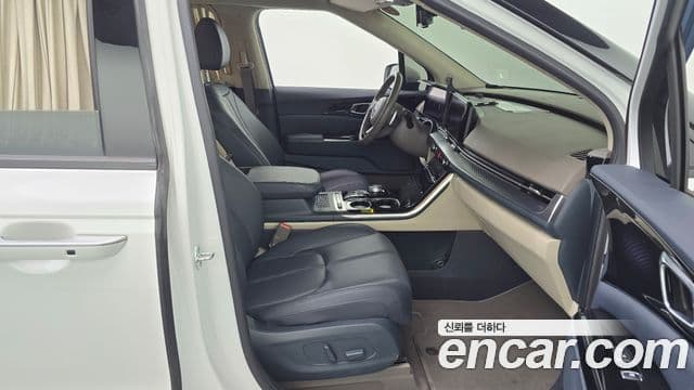 Kia Carnival 4세대 бензин 9인승 High Limousine(компания по спецнадстройкам), 2021 11