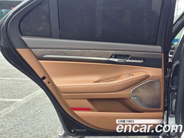 Genesis G90 Prestige, 2019 9