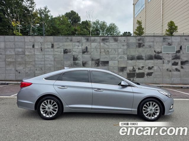 Hyundai LF Sonata 2.0 Smart, 2016 4