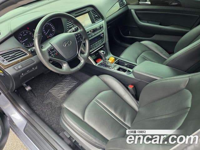 Hyundai LF Sonata 2.0 Smart, 2016 10