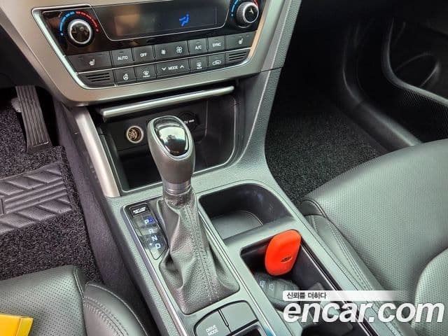 Hyundai LF Sonata 2.0 Smart, 2016 16