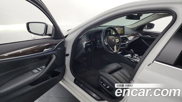 BMW 5시리즈 (G30) Luxury, 2023 10