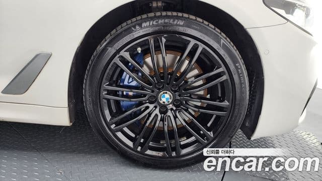 BMW 5시리즈 (G30) 540i xDrive M Sport Plus, 2018 все фото