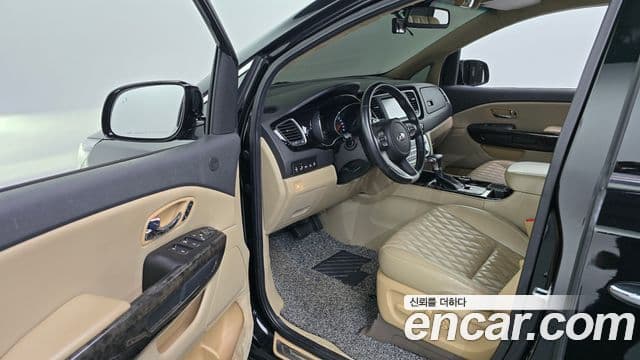Kia The / новый New Carnival бензин 9인승 High Limousine(компания по спецнадстройкам), 2019 10