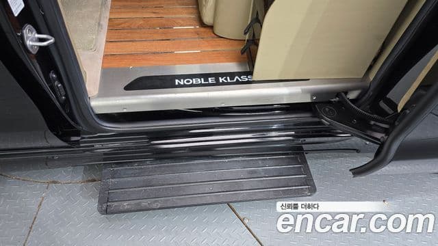 Kia The / новый New Carnival бензин 9인승 High Limousine(компания по спецнадстройкам), 2019 19