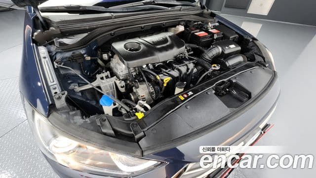 Hyundai Avante AD Modern, 2016 6