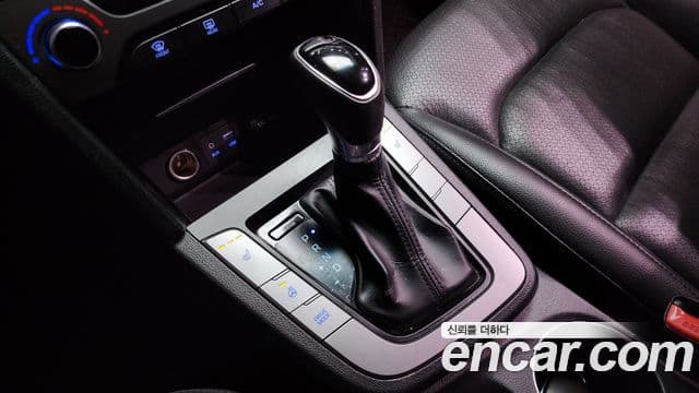 Hyundai Avante AD Modern, 2016 9