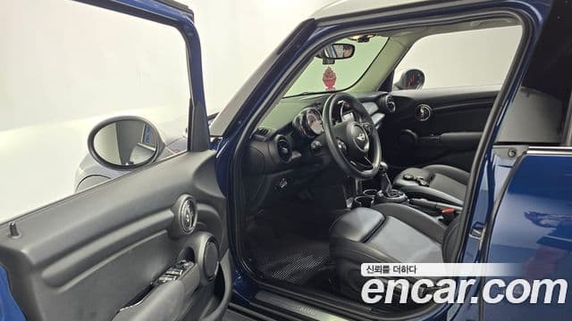 Mini Cooper D 3세대, 2015 10