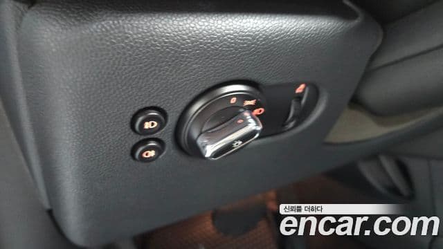 Mini Cooper D 3세대, 2015 14