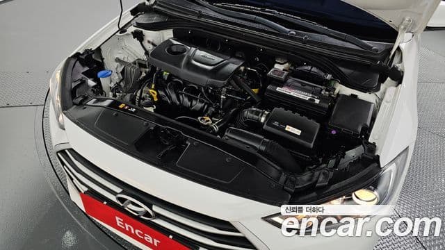 Hyundai Avante AD 1.6 GDI Value Plus, 2018 6