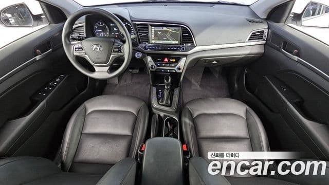 Hyundai Avante AD 1.6 GDI Value Plus, 2018 7