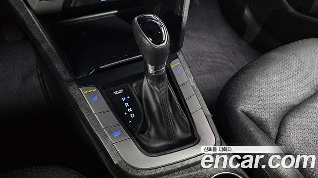 Hyundai Avante AD 1.6 GDI Value Plus, 2018 9