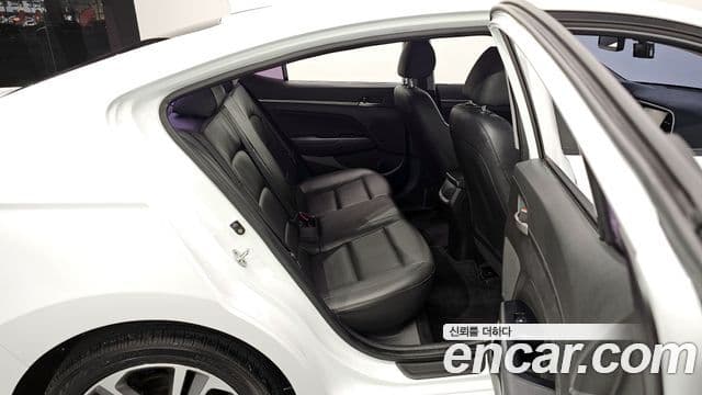 Hyundai Avante AD 1.6 GDI Value Plus, 2018 13