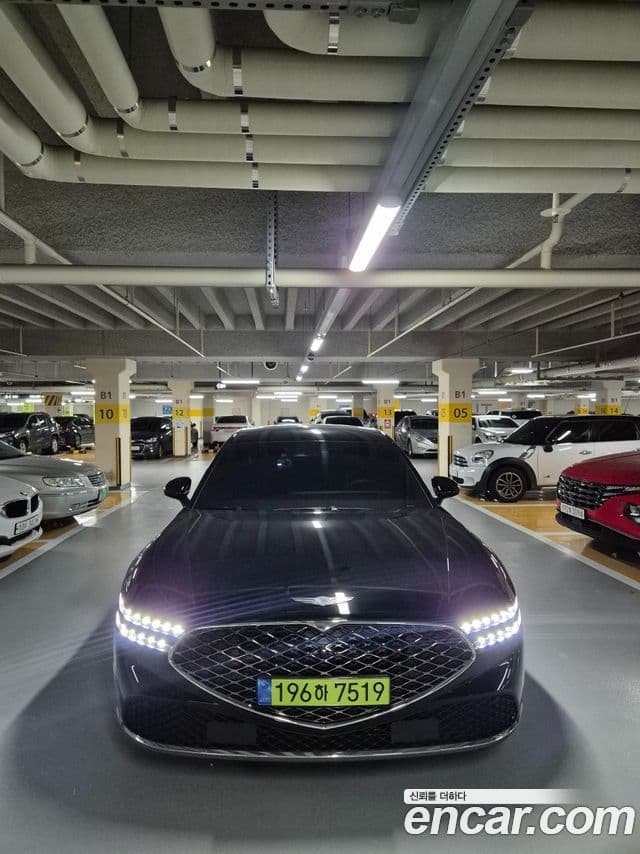 Genesis G90 (RS4) бензин 3.5 турбо AWD, 2025 1