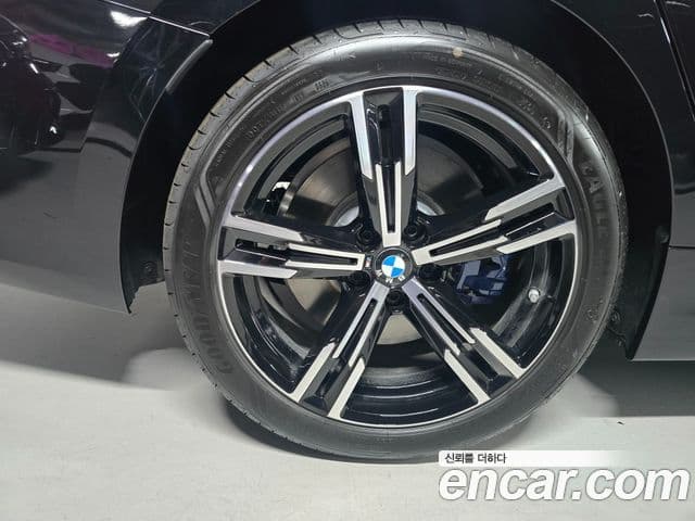 BMW 3시리즈 (G20) 320i M Sport, 2025 все фото