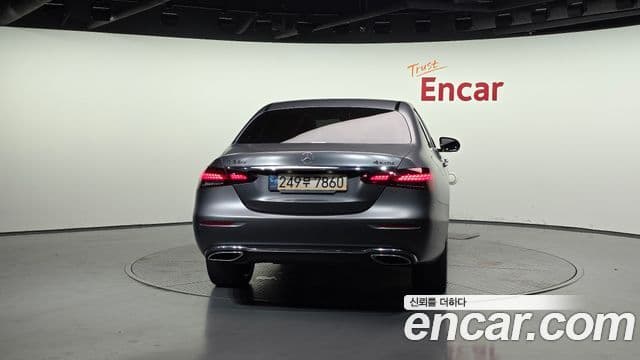 Mercedes-Benz E-класс W213 Exclusive, 2023 4
