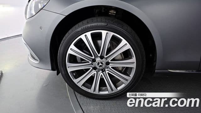 Mercedes-Benz E-класс W213 Exclusive, 2023 все фото