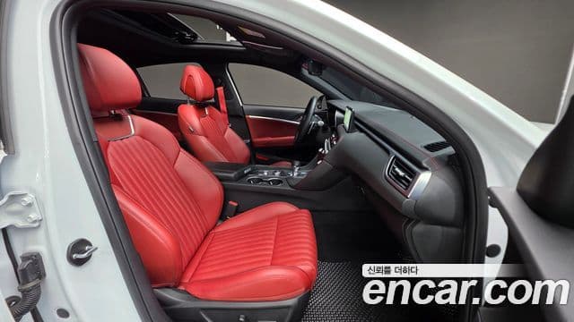 Genesis The / новый New G70, 2024 10