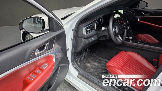 Genesis The / новый New G70, 2024 13