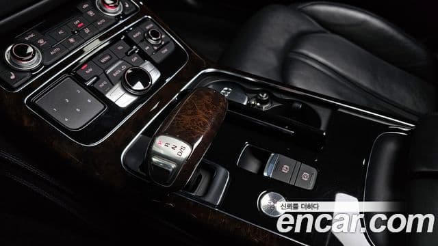 Audi New A8 D4, 2013 9