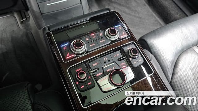 Audi New A8 D4, 2013 17