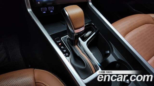 KG모빌리티(SsangYong) Torres T7, 2023 9