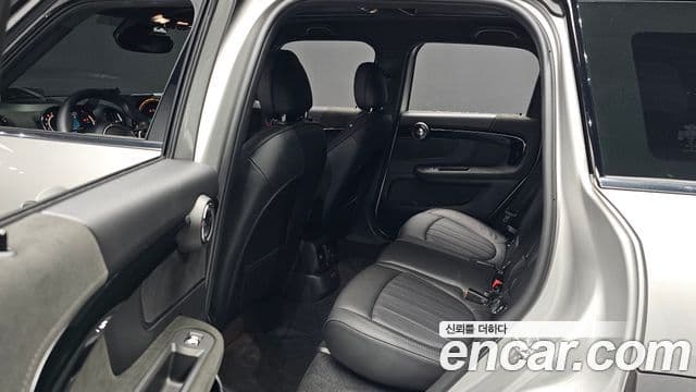 Mini Cooper S Countryman 2세대, 2023 11