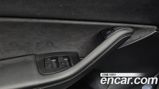 Tesla модель Y Long Range, 2022 18