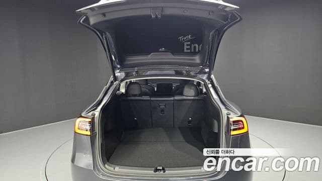 Tesla модель Y Long Range, 2022 20