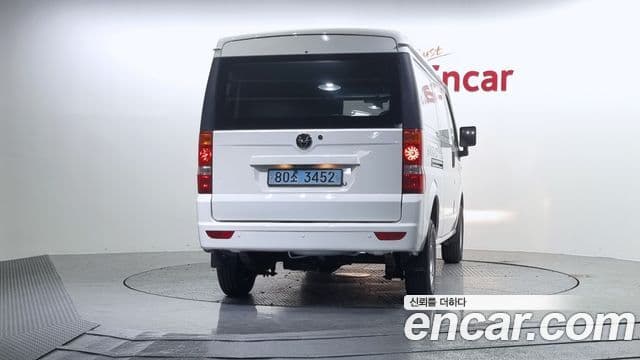 동풍소콘 C35 EV 2-seater, 2023 4