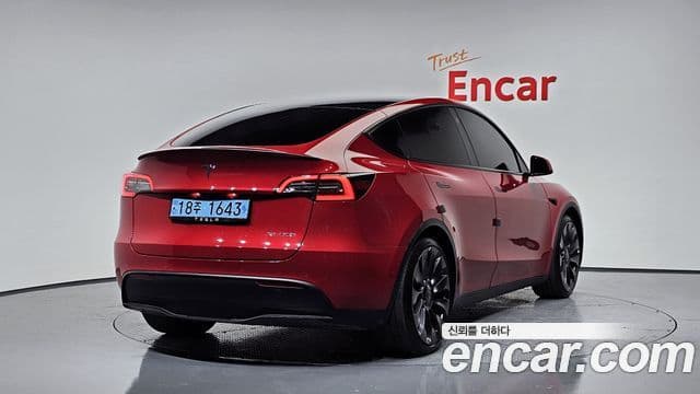 Tesla модель Y performance, 2021 2